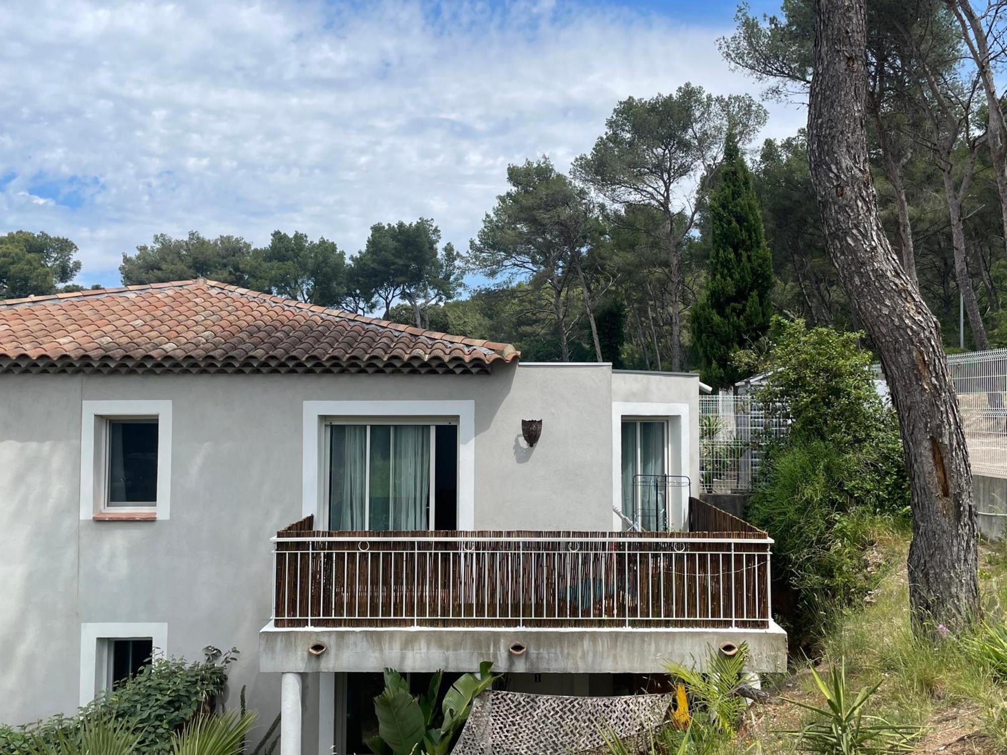 Appartement Proche Des Plages Carqueiranne Exteriér fotografie